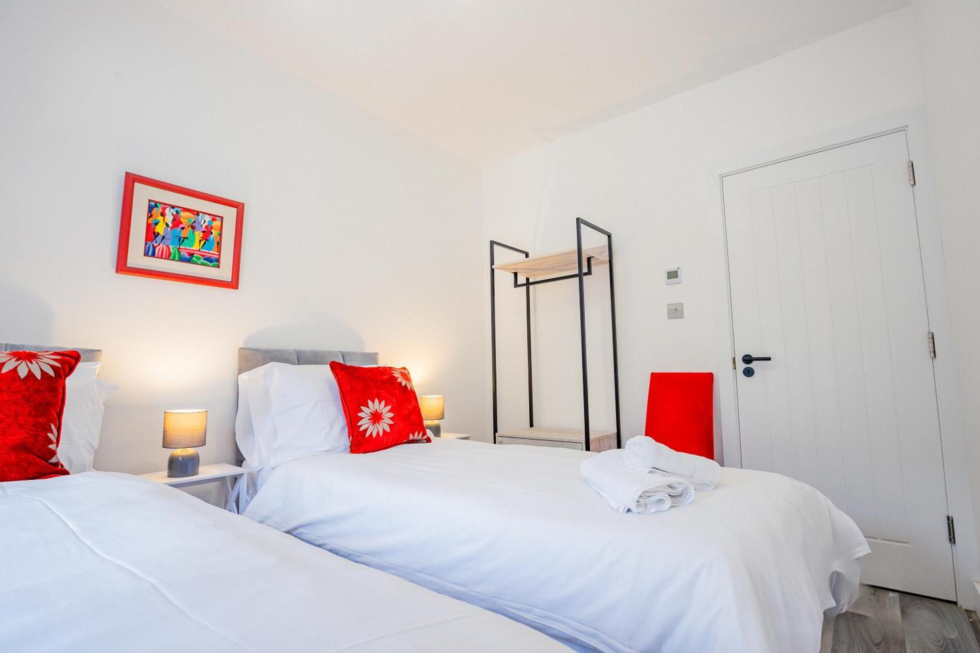 Host & Stay - Croydon Road Apartments Caterham Exterior photo